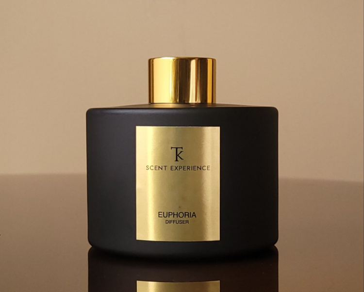 REED DIFFUSERS