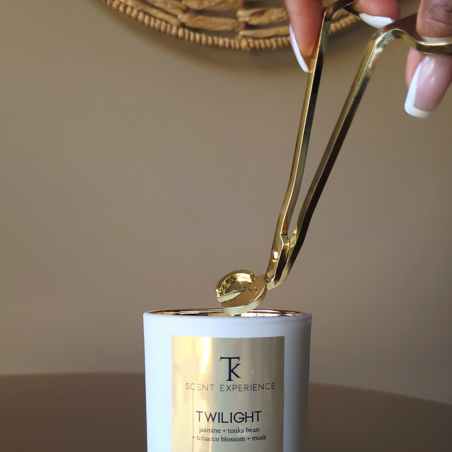 WICK TRIMMER WITH VELVET BAG